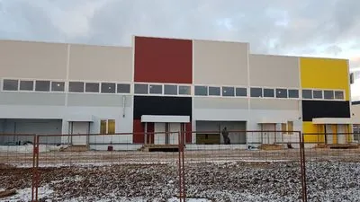 Комплекс зданий производственного назначения на Рябиновой в Москве